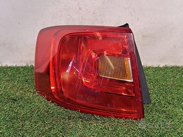 STOP FANALE POSTERIORE SINISTRO VOLKSWAGEN Jetta S