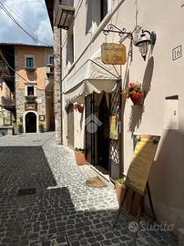 NEGOZIO A TAGLIACOZZO