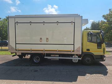 CAMION IVECO EUROCARGO CON SPONDA IDRAULICA