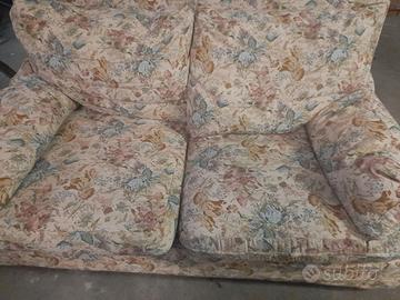 divano letto e poltrona