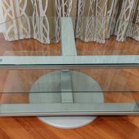 mobile porta TV ed elettroniche in vetro e metallo