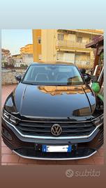 Volkswagen T-Roc cambio automatico