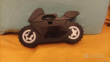 Set attrezzi multifunzione a forma di moto