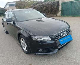 Audi A4 S-LINE 2010---1.8 Benzina