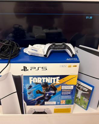 Ps5 Slim Disco 4 mesi di vita + gioco