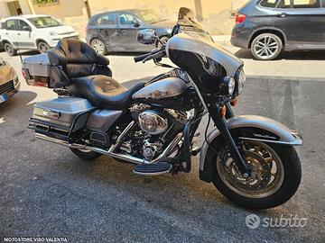 Harley-davidson Electra Glide FLHTCUI 100th annive