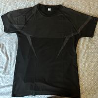 Maglietta compression palestra taglia L