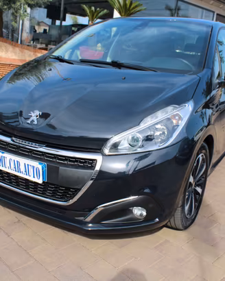 Peugeot 208 PureTech 82 Stop&Start 5 porte Signatu
