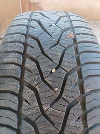 gomme  215/60/17  barum 4 stagioni 