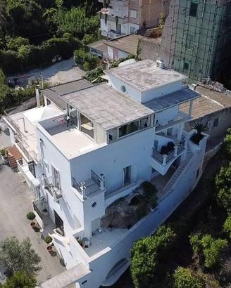 Villa di 260 m² con più di 5 locali a Monte di Pro