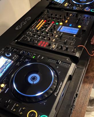 CONSOLE 2 CDJ 2000 + MIXER DJM 2000 + FLYCASE