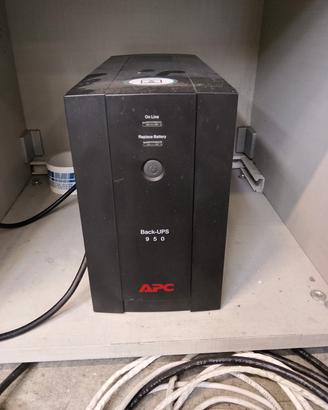 ups gruppo di continuità 220V