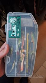 Scatola  con esche artificiali