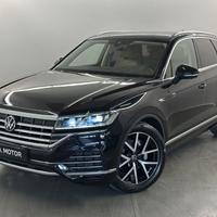 Volkswagen Touareg 3.0 V6 tdi Atmosphere 231cv tip