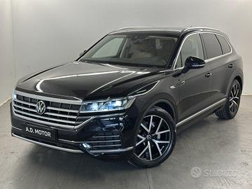 Volkswagen Touareg 3.0 V6 tdi Atmosphere 231cv tip