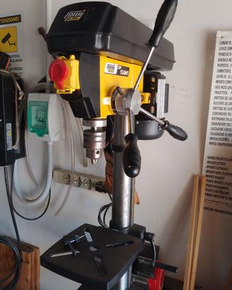 Trapano a colonna Femi