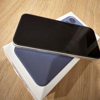 i Phone 16 plus bianco