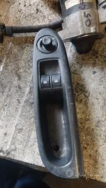 PULSANTE ALZAVETRO SX RENAULT CLIO 3P ANNO 2002, 1