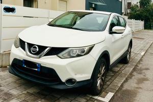 🚗 *Nissan Qashqai 1.5 dCi – Unico Proprietario!*