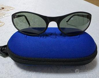 Ray-Ban Vintage P7 - Montatura Nera con Custodia