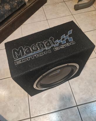 Subwoofer auto 800W Magnat Edition BS 30 + ampli