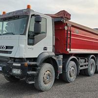 Trakker IVECO AD410T50/P