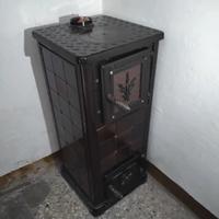 Stufa a legna 40 x 40cm, altezza 95cm