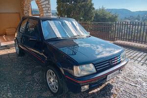 Peugeot  205