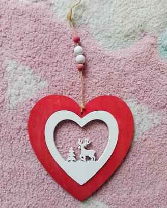 Cuore decorativo Natale Ghirlanda legno rosso
