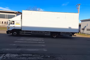 Autocarro Renault