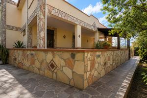 Appartamento in Villa con Giardino San Nicola