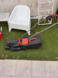 Tagliaerba elettrico Black & Decker con cesto