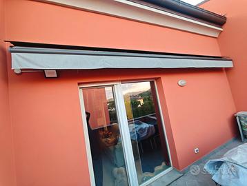 Tenda da sole motorizzata