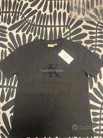 t-shirt Calvin Klein