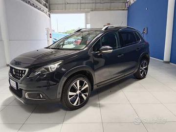 Peugeot 2008 BlueHDi 100 S&S Allure