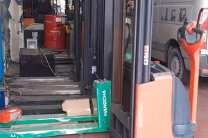 Stoccatore marca Linde modello L10