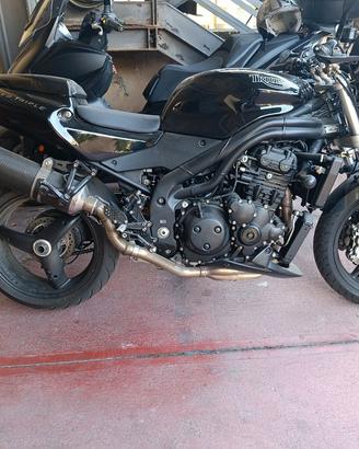 TRIUMPH SPEED TRIPLE 955i 
