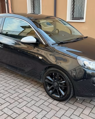 Opel Adam 1.4 87 CV GPL Adatta a Neopatentati