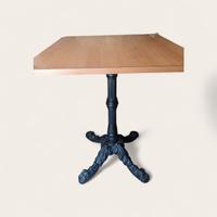 Tavoli con struttura in ghisa Vintage