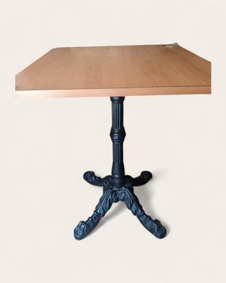 Tavoli con struttura in ghisa Vintage