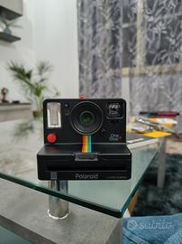 Polaroid One Step+