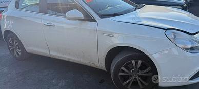 Ricambi alfa roneo giulietta
