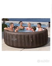 Idromassaggio per esterno