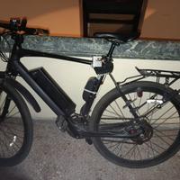 BICI carbonio elettrica 250w