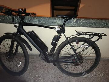 BICI carbonio elettrica 250w