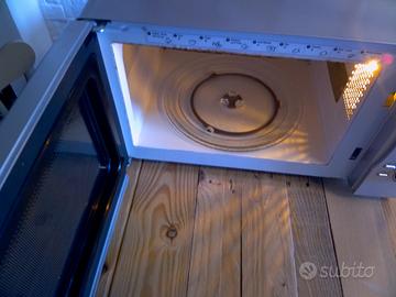 Forno a microonde Candy 