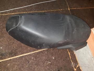 Sella completa di sottosella Malaguti Phantom F12R