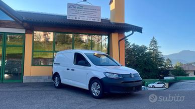 VW Caddy 2.0 TDI 4mot 2023 - Gancio Traino