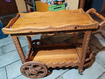 Carrello portavivande