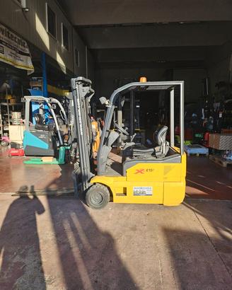 Carrello elevatore elettrico 1500kg marca OM